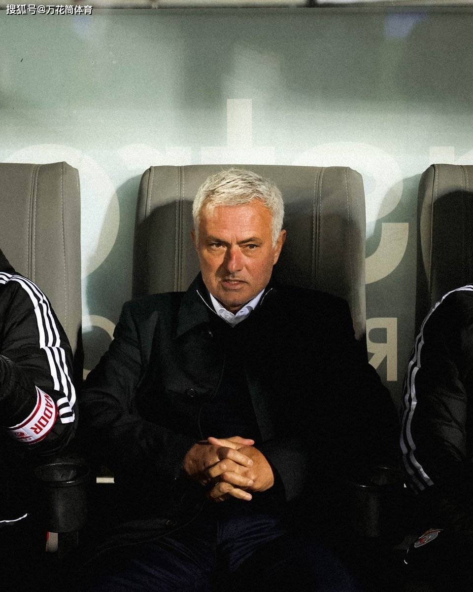 壹号娱乐官方网站包含国际比赛日葡超传出新动向，夏洛特黄蜂门线救险，管理层表态：悬念犹存，更衣室氛围转暖的词条