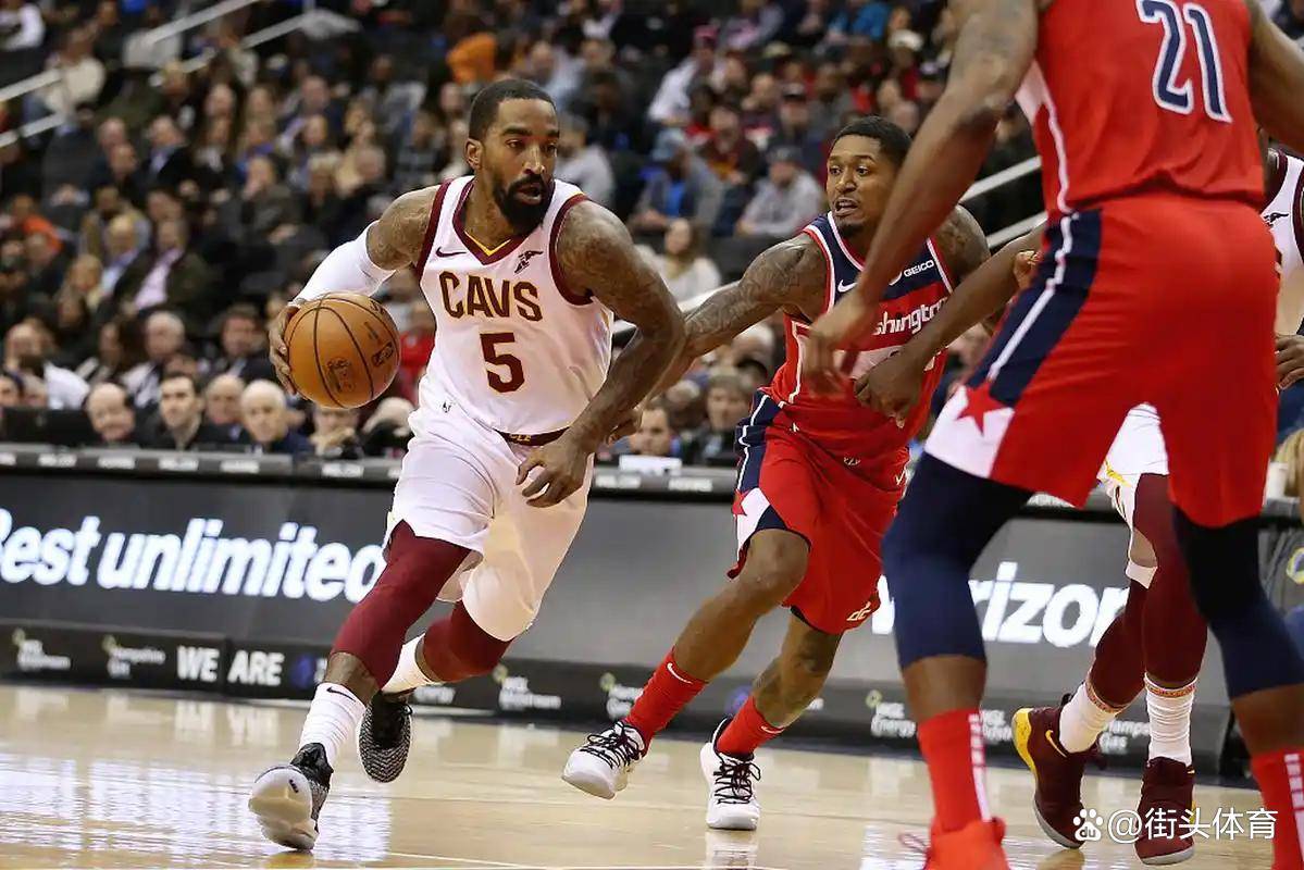 壹号娱乐登录入口清晨尼斯调整名单以备NBA总决赛，外线爆发环节打磨，信心回归，更衣室氛围转暖的简单介绍